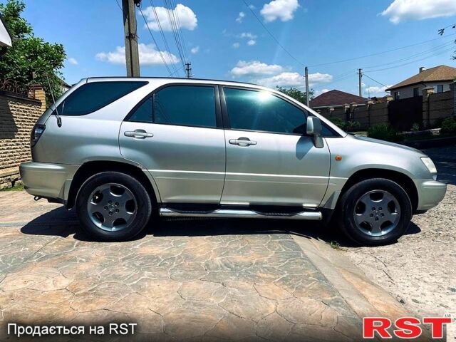 Сірий Лексус РХ, об'ємом двигуна 3 л та пробігом 220 тис. км за 6300 $, фото 1 на Automoto.ua