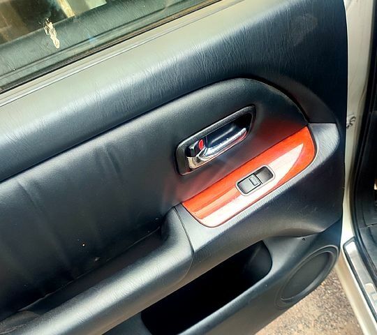 Лексус РХ 2002 в Харькове на Automoto.ua Серый Лексус РХ, объемом двигателя 3 л и пробегом 189 тыс. км за 5700 $, фото 10 на Automoto.ua