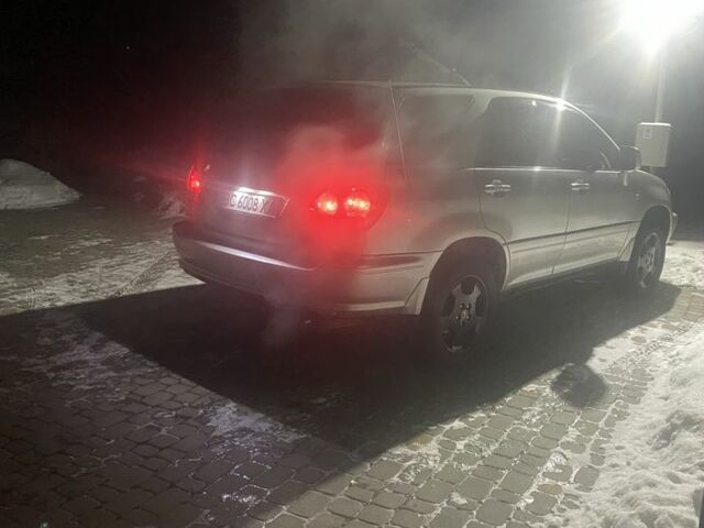 Серый Лексус РХ, объемом двигателя 3 л и пробегом 332 тыс. км за 6550 $, фото 5 на Automoto.ua