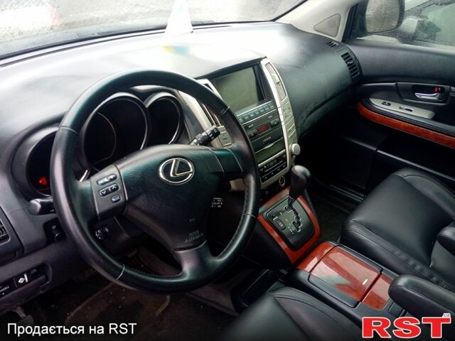 Серый Лексус РХ, объемом двигателя 3 л и пробегом 300 тыс. км за 7777 $, фото 1 на Automoto.ua