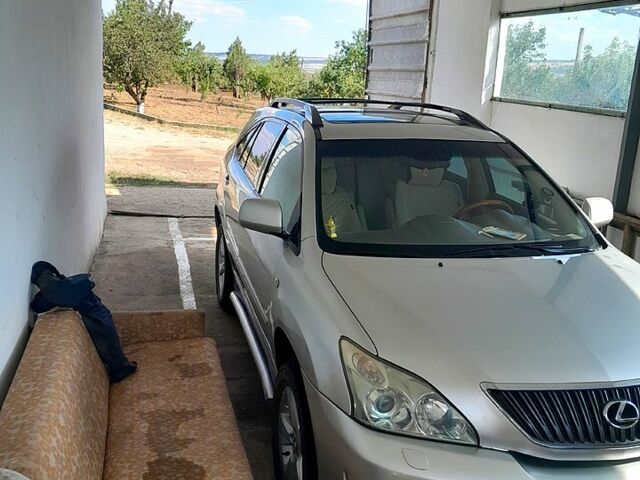 Серый Лексус РХ, объемом двигателя 3.3 л и пробегом 230 тыс. км за 10500 $, фото 8 на Automoto.ua