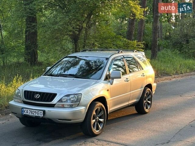 Серый Лексус РХ, объемом двигателя 3 л и пробегом 288 тыс. км за 6700 $, фото 2 на Automoto.ua