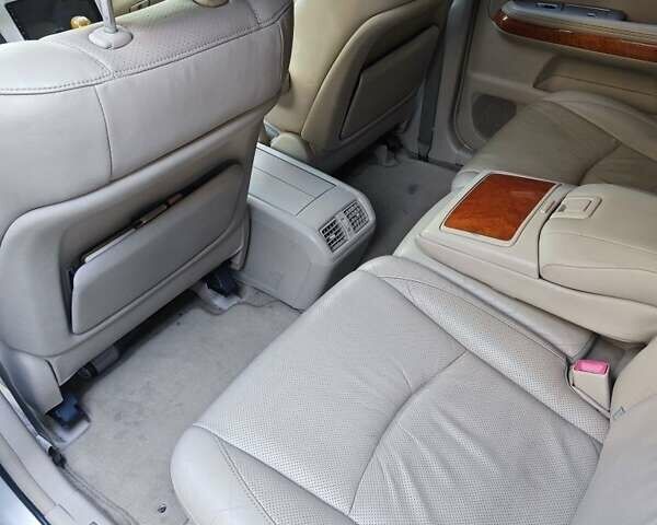 Лексус РХ 2003 в Вольногорске на Automoto.ua Серый Лексус РХ, объемом двигателя 3.3 л и пробегом 305 тыс. км за 9100 $, фото 4 на Automoto.ua