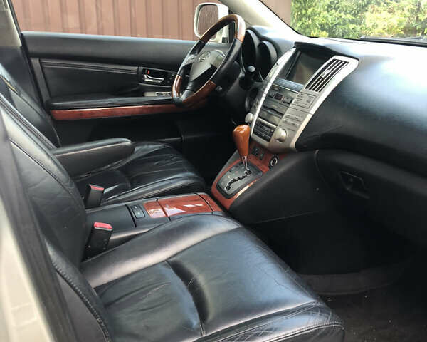 Серый Лексус РХ, объемом двигателя 3.31 л и пробегом 414 тыс. км за 7300 $, фото 9 на Automoto.ua