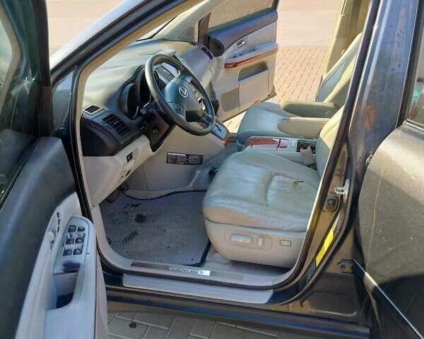 Лексус РХ 2003 в Измаиле на Automoto.ua Серый Лексус РХ, объемом двигателя 3 л и пробегом 220 тыс. км за 8300 $, фото 8 на Automoto.ua