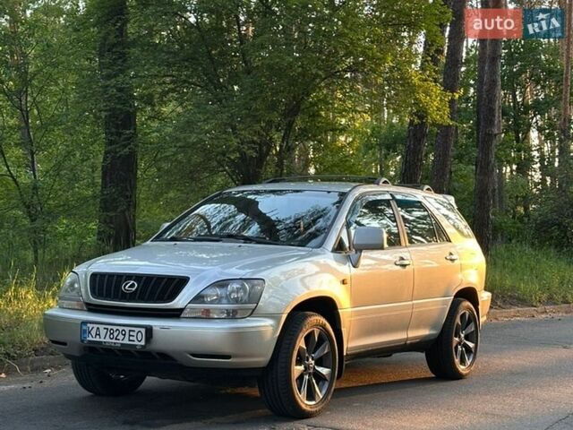 Серый Лексус РХ, объемом двигателя 3 л и пробегом 288 тыс. км за 6700 $, фото 3 на Automoto.ua