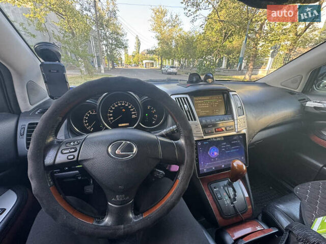 Серый Лексус РХ, объемом двигателя 3 л и пробегом 299 тыс. км за 8850 $, фото 3 на Automoto.ua