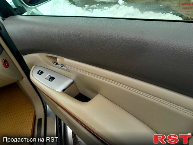Сірий Лексус РХ, об'ємом двигуна 3.3 л та пробігом 230 тис. км за 10000 $, фото 8 на Automoto.ua