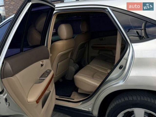 Серый Лексус РХ, объемом двигателя 3.31 л и пробегом 310 тыс. км за 7300 $, фото 15 на Automoto.ua