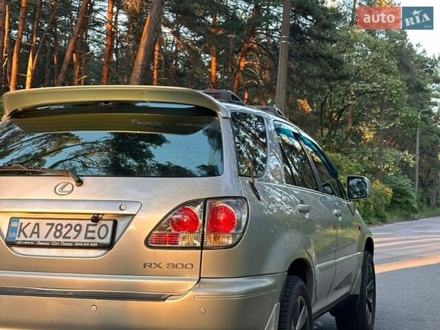 Серый Лексус РХ, объемом двигателя 3 л и пробегом 288 тыс. км за 6700 $, фото 7 на Automoto.ua