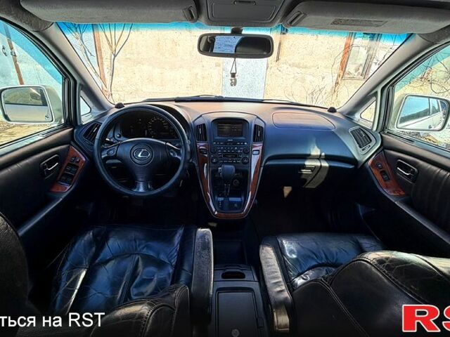Серый Лексус РХ, объемом двигателя 3 л и пробегом 315 тыс. км за 5800 $, фото 6 на Automoto.ua