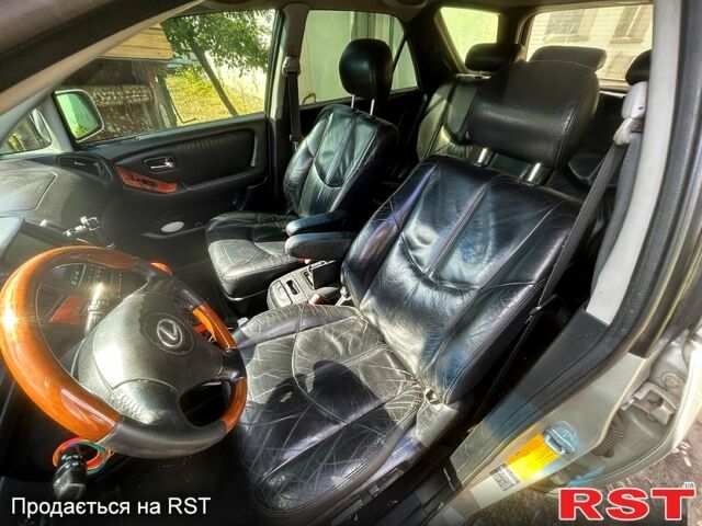Сірий Лексус РХ, об'ємом двигуна 3 л та пробігом 280 тис. км за 6250 $, фото 3 на Automoto.ua