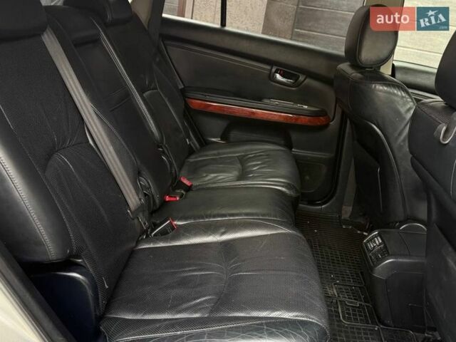 Серый Лексус РХ, объемом двигателя 3 л и пробегом 310 тыс. км за 8799 $, фото 13 на Automoto.ua