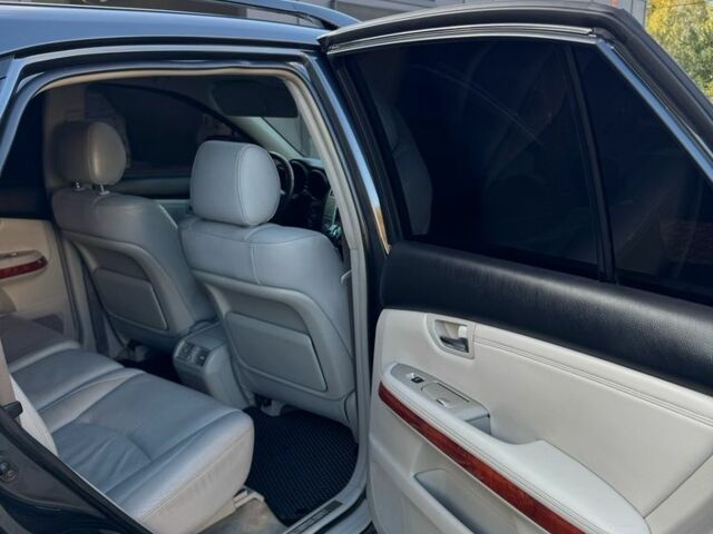 Лексус РХ 2003 в Полтаве на Automoto.ua Серый Лексус РХ, объемом двигателя 3 л и пробегом 284 тыс. км за 6600 $, фото 18 на Automoto.ua