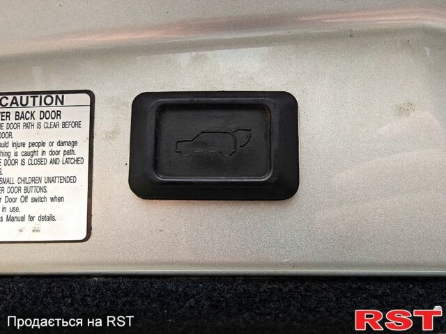 Сірий Лексус РХ, об'ємом двигуна 3 л та пробігом 200 тис. км за 8999 $, фото 13 на Automoto.ua