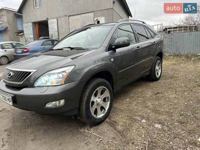 Сірий Лексус РХ, об'ємом двигуна 3 л та пробігом 225 тис. км за 7500 $, фото 1 на Automoto.ua