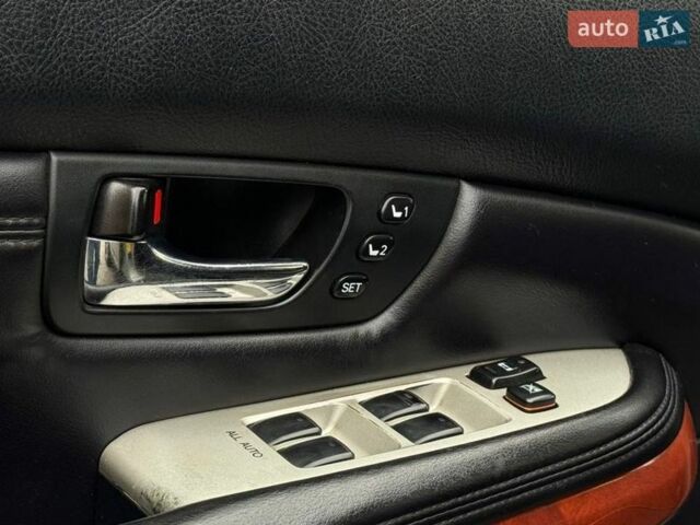 Серый Лексус РХ, объемом двигателя 3 л и пробегом 310 тыс. км за 8799 $, фото 28 на Automoto.ua