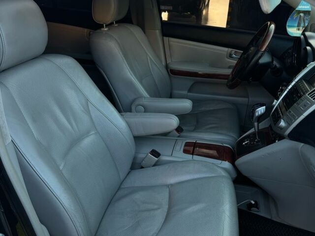 Лексус РХ 2003 в Полтаве на Automoto.ua Серый Лексус РХ, объемом двигателя 3 л и пробегом 284 тыс. км за 6600 $, фото 13 на Automoto.ua