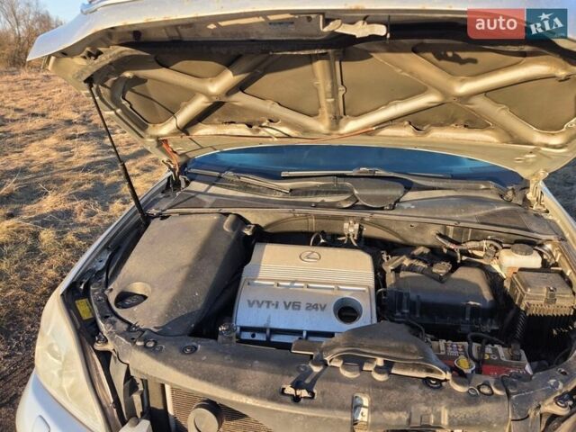 Серый Лексус РХ, объемом двигателя 3 л и пробегом 360 тыс. км за 6499 $, фото 8 на Automoto.ua