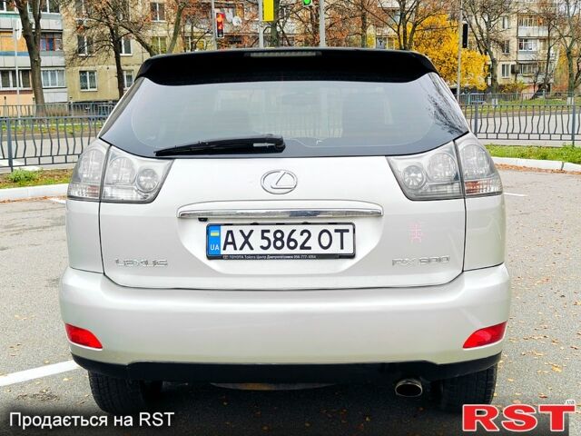 Сірий Лексус РХ, об'ємом двигуна 3 л та пробігом 200 тис. км за 8999 $, фото 2 на Automoto.ua