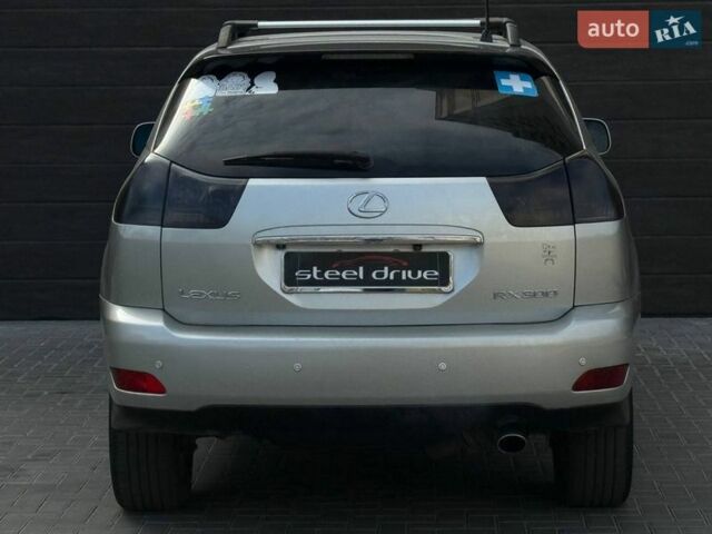 Серый Лексус РХ, объемом двигателя 3 л и пробегом 310 тыс. км за 8799 $, фото 4 на Automoto.ua