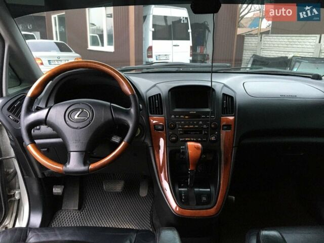 Сірий Лексус РХ, об'ємом двигуна 3 л та пробігом 242 тис. км за 11000 $, фото 6 на Automoto.ua