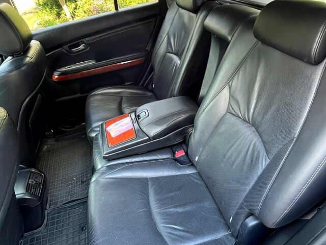 Лексус РХ 2003 у Одесі на Automoto.ua Сірий Лексус РХ, об'ємом двигуна 3 л та пробігом 238 тис. км за 7600 $, фото 7 на Automoto.ua