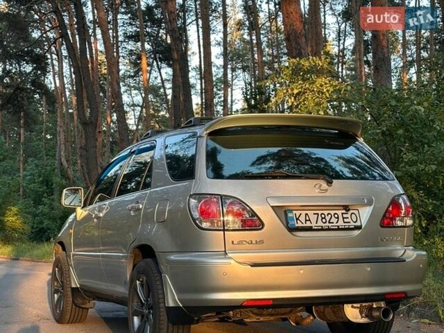 Серый Лексус РХ, объемом двигателя 3 л и пробегом 288 тыс. км за 6700 $, фото 12 на Automoto.ua
