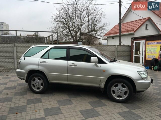 Сірий Лексус РХ, об'ємом двигуна 3 л та пробігом 242 тис. км за 11000 $, фото 1 на Automoto.ua