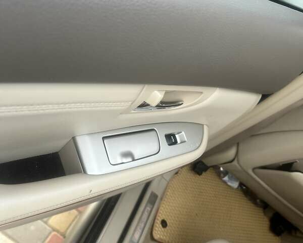 Серый Лексус РХ, объемом двигателя 3.3 л и пробегом 230 тыс. км за 10500 $, фото 4 на Automoto.ua