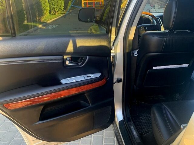 Сірий Лексус РХ, об'ємом двигуна 3 л та пробігом 306 тис. км за 9300 $, фото 7 на Automoto.ua