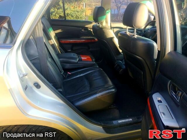 Серый Лексус РХ, объемом двигателя 3 л и пробегом 242 тыс. км за 9000 $, фото 8 на Automoto.ua