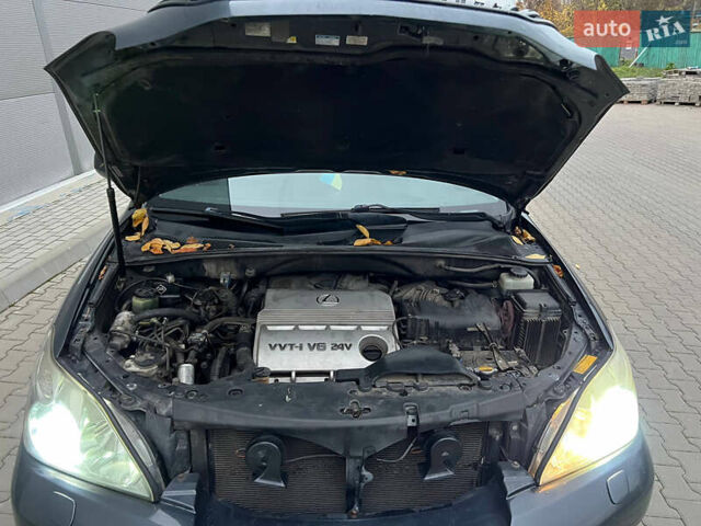 Серый Лексус РХ, объемом двигателя 3 л и пробегом 328 тыс. км за 6700 $, фото 22 на Automoto.ua