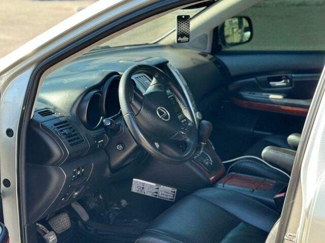 Сірий Лексус РХ, об'ємом двигуна 3 л та пробігом 300 тис. км за 6999 $, фото 8 на Automoto.ua