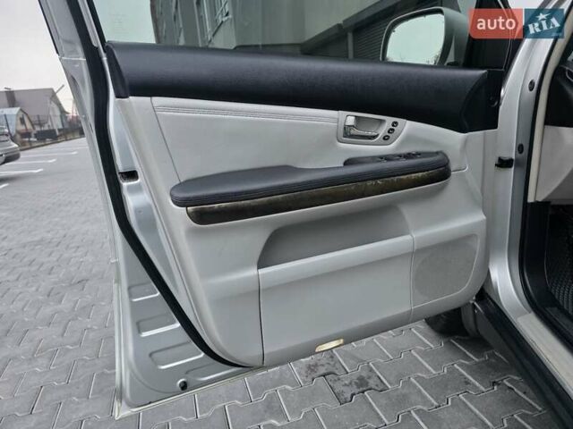Сірий Лексус РХ, об'ємом двигуна 3 л та пробігом 273 тис. км за 7900 $, фото 37 на Automoto.ua