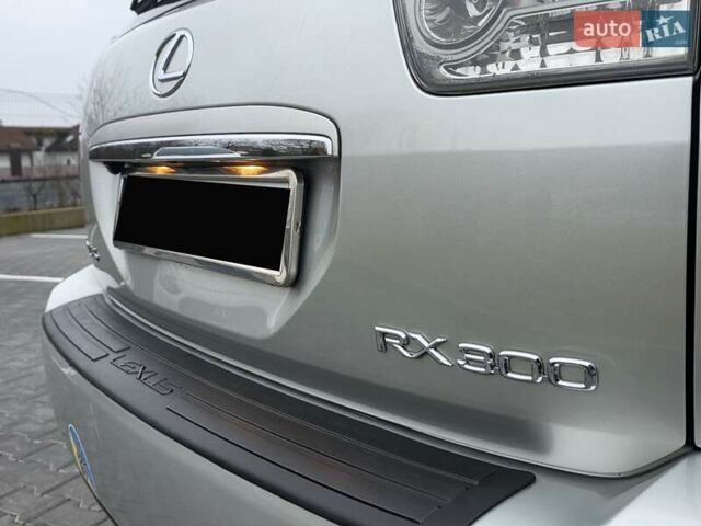 Сірий Лексус РХ, об'ємом двигуна 3 л та пробігом 273 тис. км за 7900 $, фото 20 на Automoto.ua