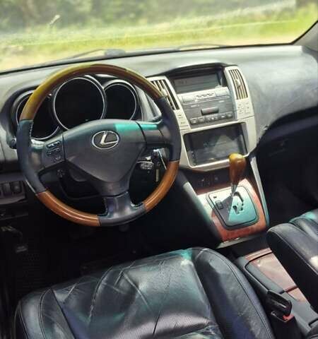 Серый Лексус РХ, объемом двигателя 3 л и пробегом 280 тыс. км за 7450 $, фото 1 на Automoto.ua