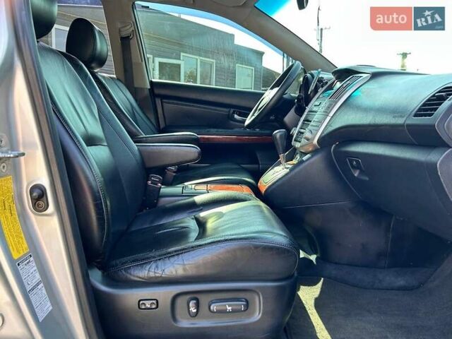 Сірий Лексус РХ, об'ємом двигуна 3 л та пробігом 261 тис. км за 8700 $, фото 31 на Automoto.ua
