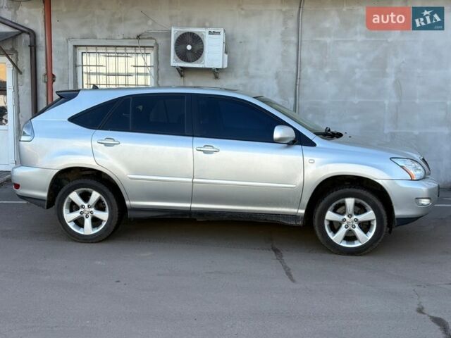 Серый Лексус РХ, объемом двигателя 3 л и пробегом 326 тыс. км за 8500 $, фото 3 на Automoto.ua