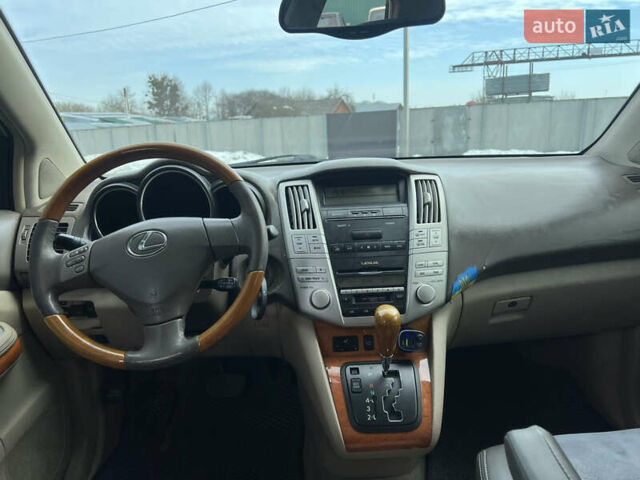 Серый Лексус РХ, объемом двигателя 3.3 л и пробегом 240 тыс. км за 8500 $, фото 10 на Automoto.ua