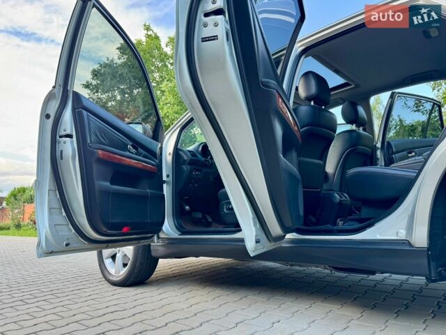 Сірий Лексус РХ, об'ємом двигуна 3 л та пробігом 250 тис. км за 7999 $, фото 29 на Automoto.ua