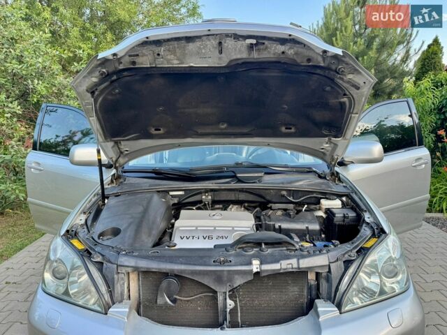 Сірий Лексус РХ, об'ємом двигуна 3 л та пробігом 250 тис. км за 7999 $, фото 23 на Automoto.ua