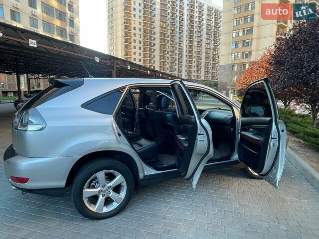 Сірий Лексус РХ, об'ємом двигуна 3 л та пробігом 252 тис. км за 8000 $, фото 31 на Automoto.ua