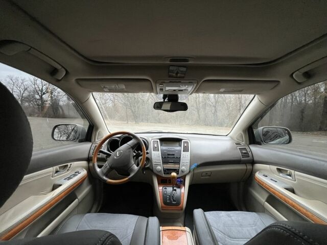 Серый Лексус РХ, объемом двигателя 3.3 л и пробегом 243 тыс. км за 7699 $, фото 10 на Automoto.ua