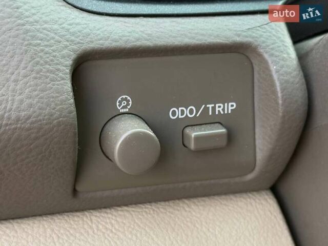 Серый Лексус РХ, объемом двигателя 3 л и пробегом 247 тыс. км за 7990 $, фото 14 на Automoto.ua