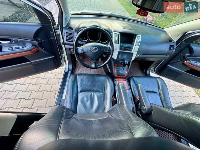 Сірий Лексус РХ, об'ємом двигуна 3 л та пробігом 250 тис. км за 7999 $, фото 35 на Automoto.ua