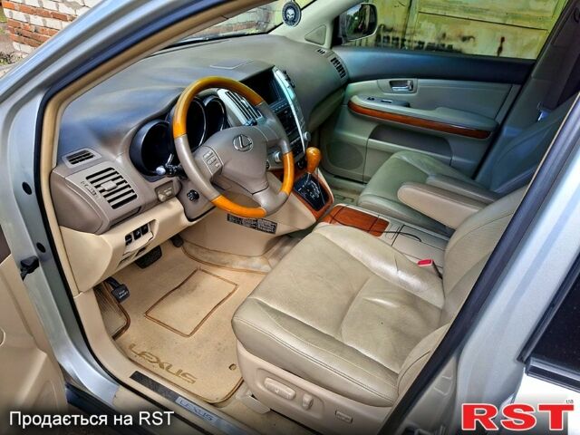 Серый Лексус РХ, объемом двигателя 3 л и пробегом 165 тыс. км за 9999 $, фото 7 на Automoto.ua