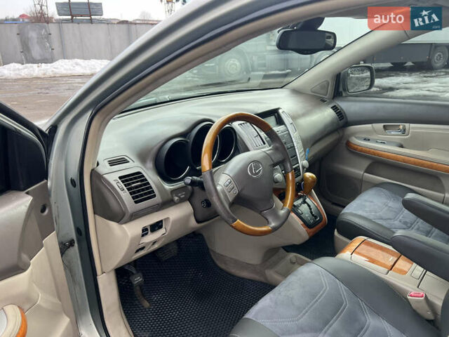 Серый Лексус РХ, объемом двигателя 3.3 л и пробегом 240 тыс. км за 8500 $, фото 6 на Automoto.ua
