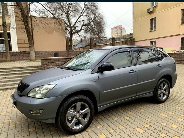 Серый Лексус РХ, объемом двигателя 3 л и пробегом 270 тыс. км за 7800 $, фото 1 на Automoto.ua