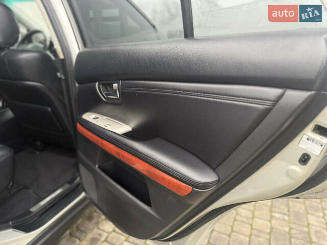 Сірий Лексус РХ, об'ємом двигуна 3 л та пробігом 220 тис. км за 7800 $, фото 23 на Automoto.ua